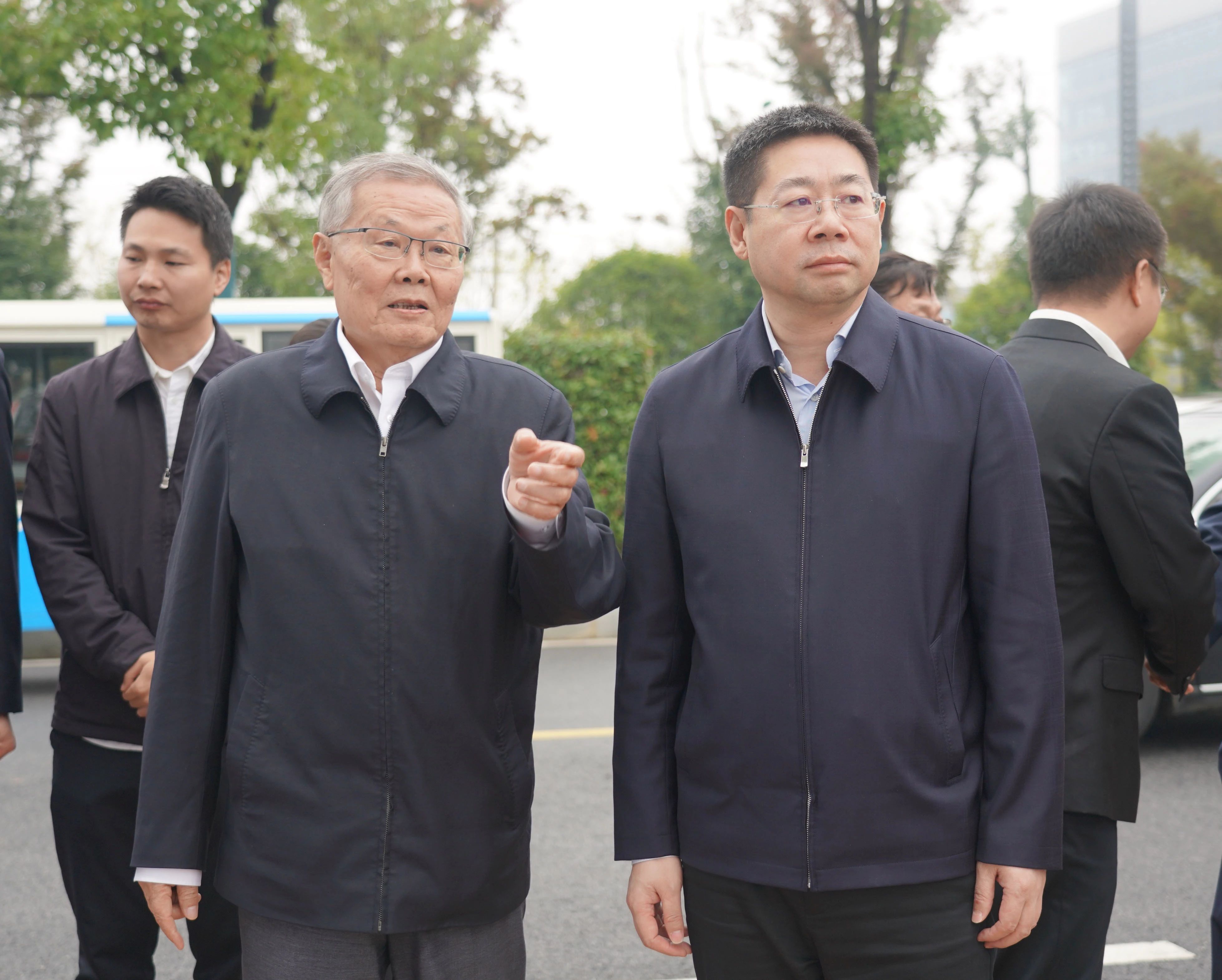 天下节水办主任蒋牧宸调研9001cc金沙以诚为本智能节水事情