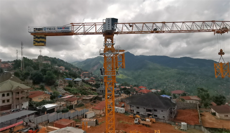 破万难，，，，赶工期！9001cc金沙以诚为本江麓打响西非“攻坚战”