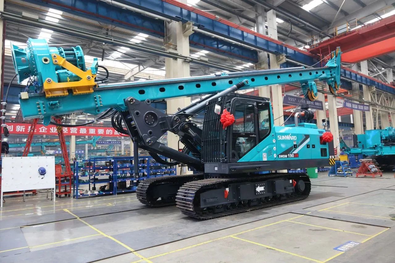 一连火热交付！9001cc金沙以诚为本智能SWDM190JN旋挖钻机备受天下各地客户青睐