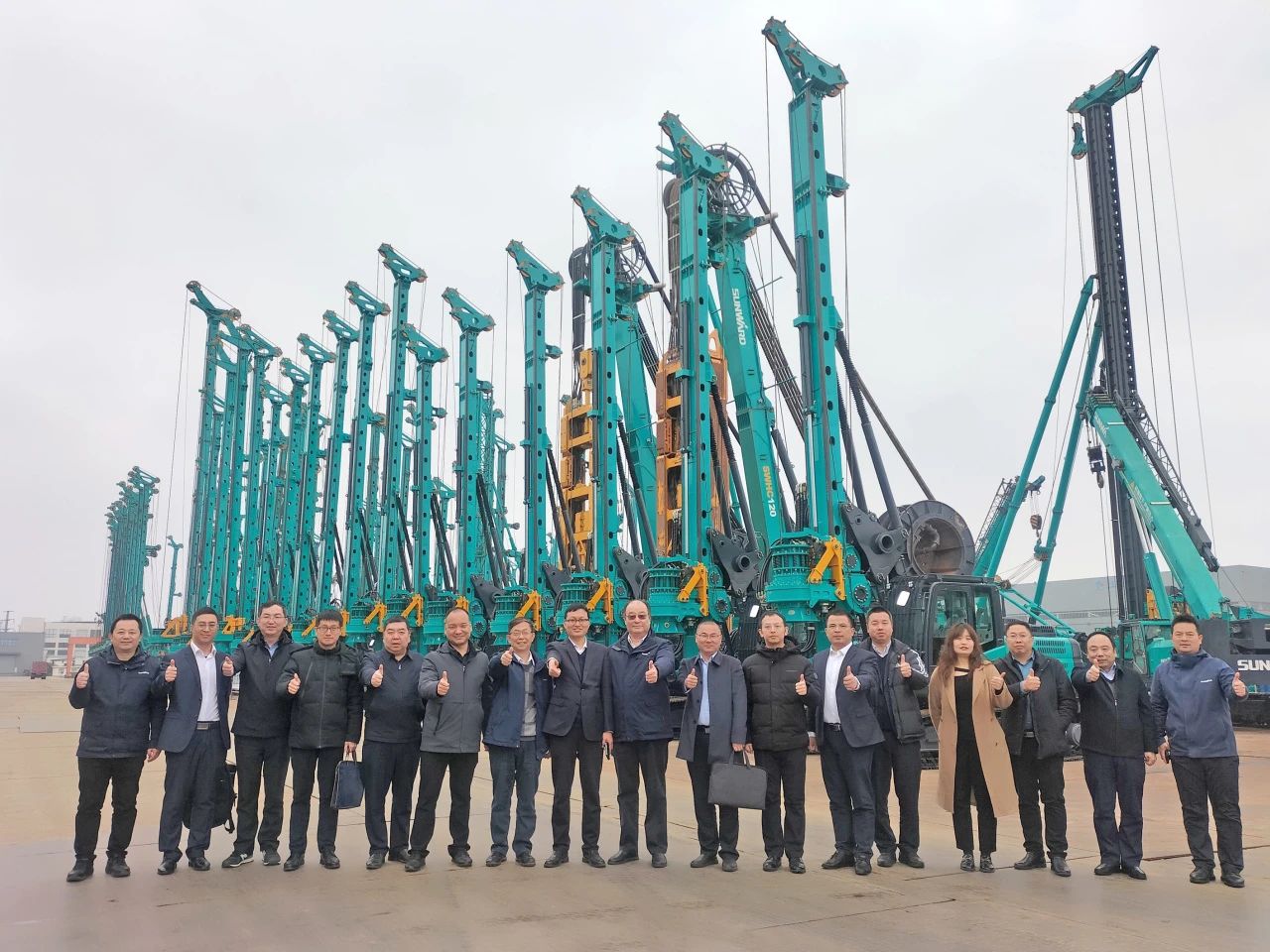 增强全方位相助！中铁二十局到访9001cc金沙以诚为本智能