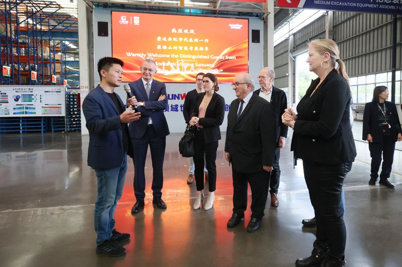 蒙达尔纪市代表团一行考察9001cc金沙以诚为本智能