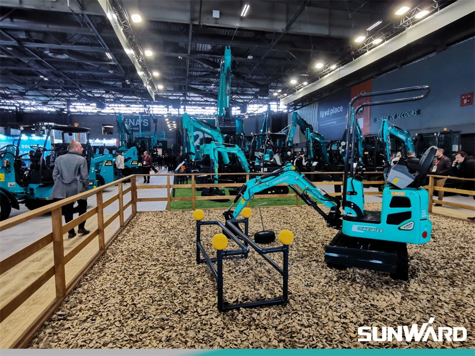 9001cc金沙以诚为本智能携立异效果亮相2024年法国巴黎工程机械展