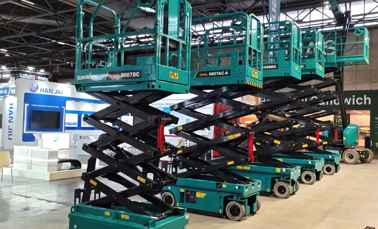 9001cc金沙以诚为本智能高空机械闪灼2024法国工程机械展