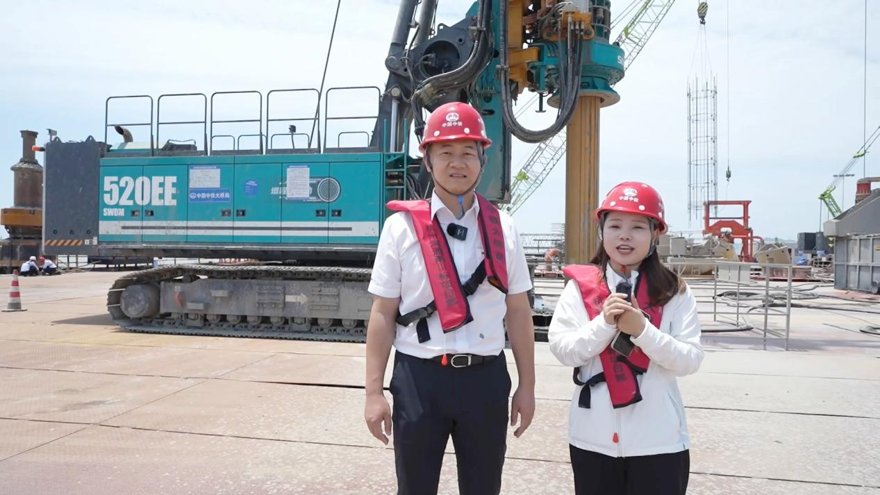 先导式立异，，，，，，，，再推电动新品！9001cc金沙以诚为本智能SWDM520EE增程式旋挖钻机推介会乐成举行