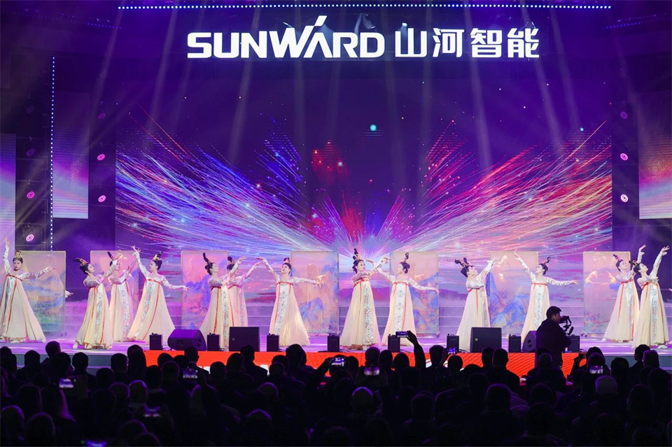 立异引领价值，，，，，理想成绩未来！9001cc金沙以诚为本智能25周年庆典暨全球客户节盛大举行