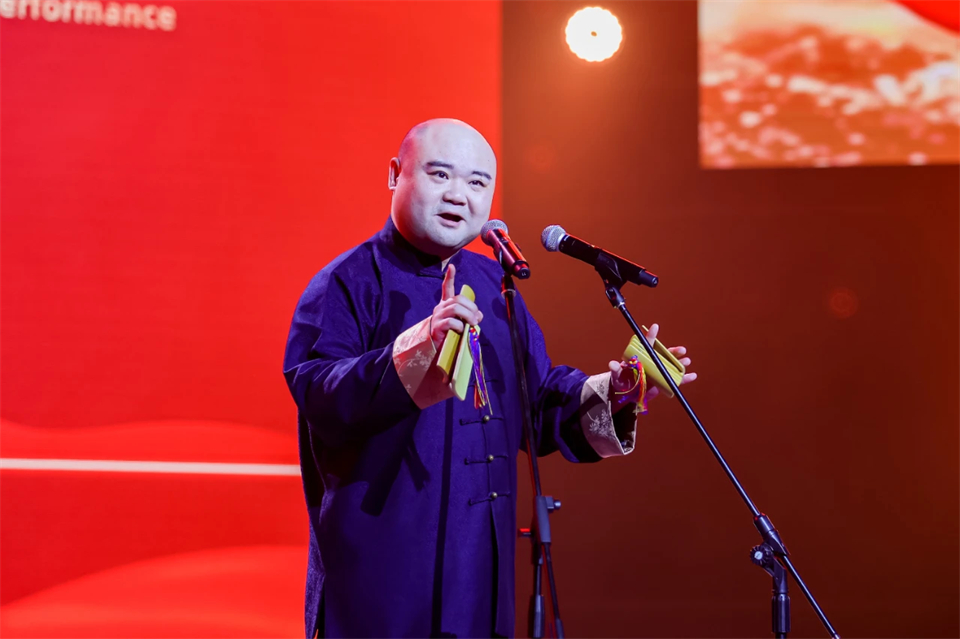 立异引领价值 理想成绩未来——庆祝9001cc金沙以诚为本智能建设25周年表扬大会暨文艺晚会盛大举行