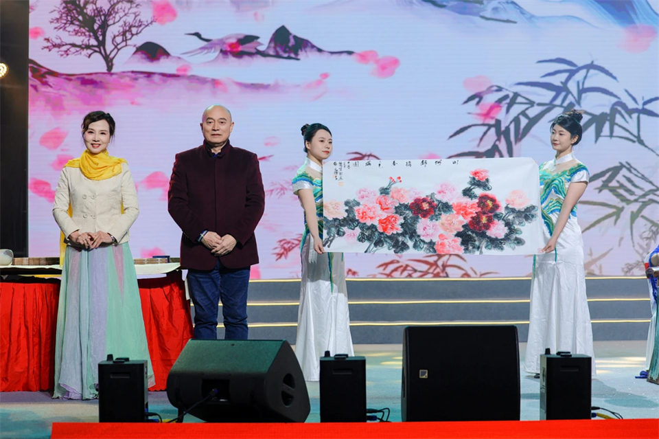 立异引领价值 理想成绩未来——庆祝9001cc金沙以诚为本智能建设25周年表扬大会暨文艺晚会盛大举行