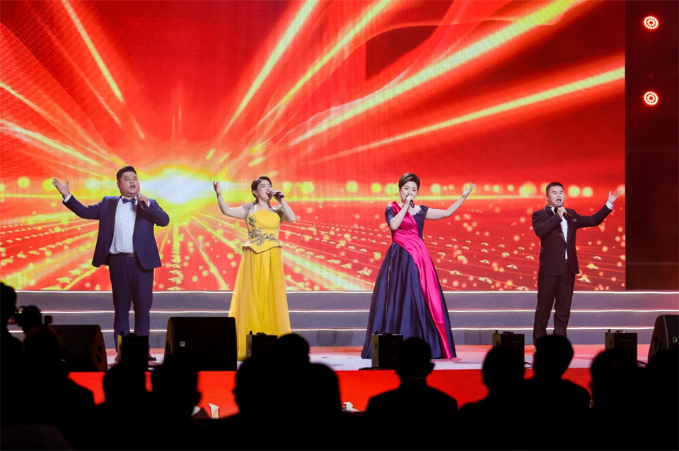 立异引领价值 理想成绩未来——庆祝9001cc金沙以诚为本智能建设25周年表扬大会暨文艺晚会盛大举行