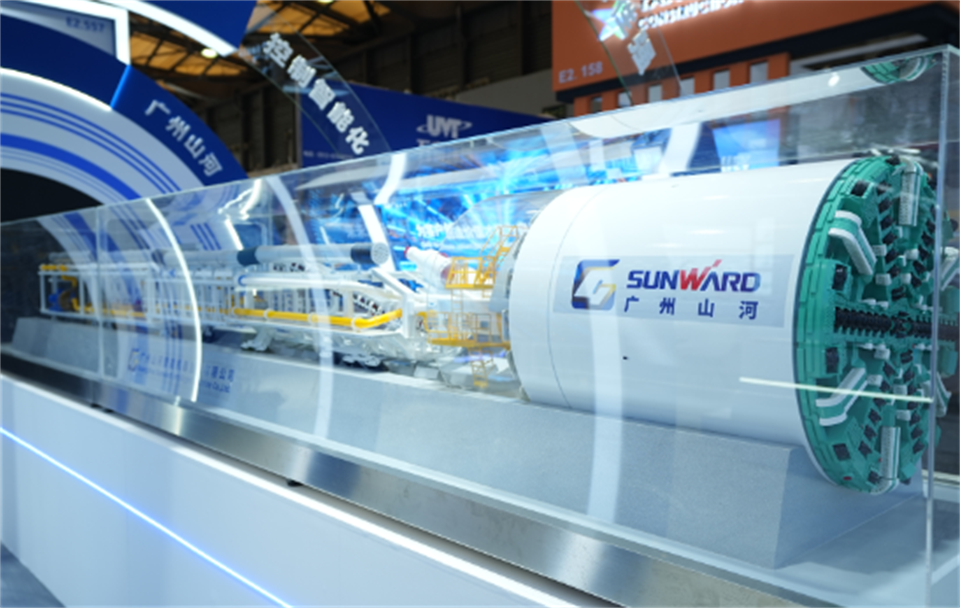 智造空间，，，，，，价值共生！广州9001cc金沙以诚为本精彩亮相2024上海宝马展