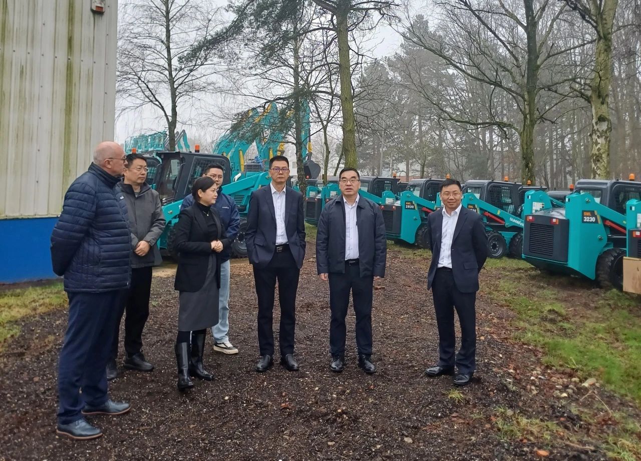 广州工控集团总司理王福铸率队考察9001cc金沙以诚为本智能欧洲子公司