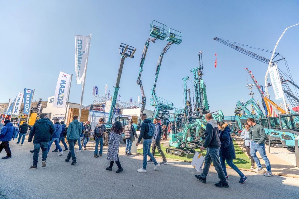 Bauma 2025 | 聚焦2025德国宝马展，，，，，探索9001cc金沙以诚为本智能的立异装备与可一连解决计划