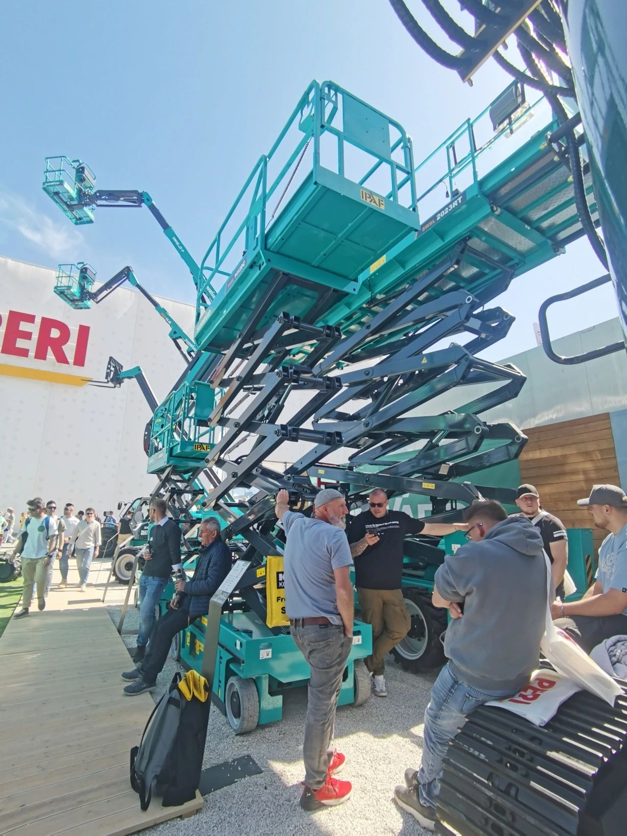 9001cc金沙以诚为本智能高空机械闪灼Bauma 2025！ 新能源手艺与立异产品获全球瞩目