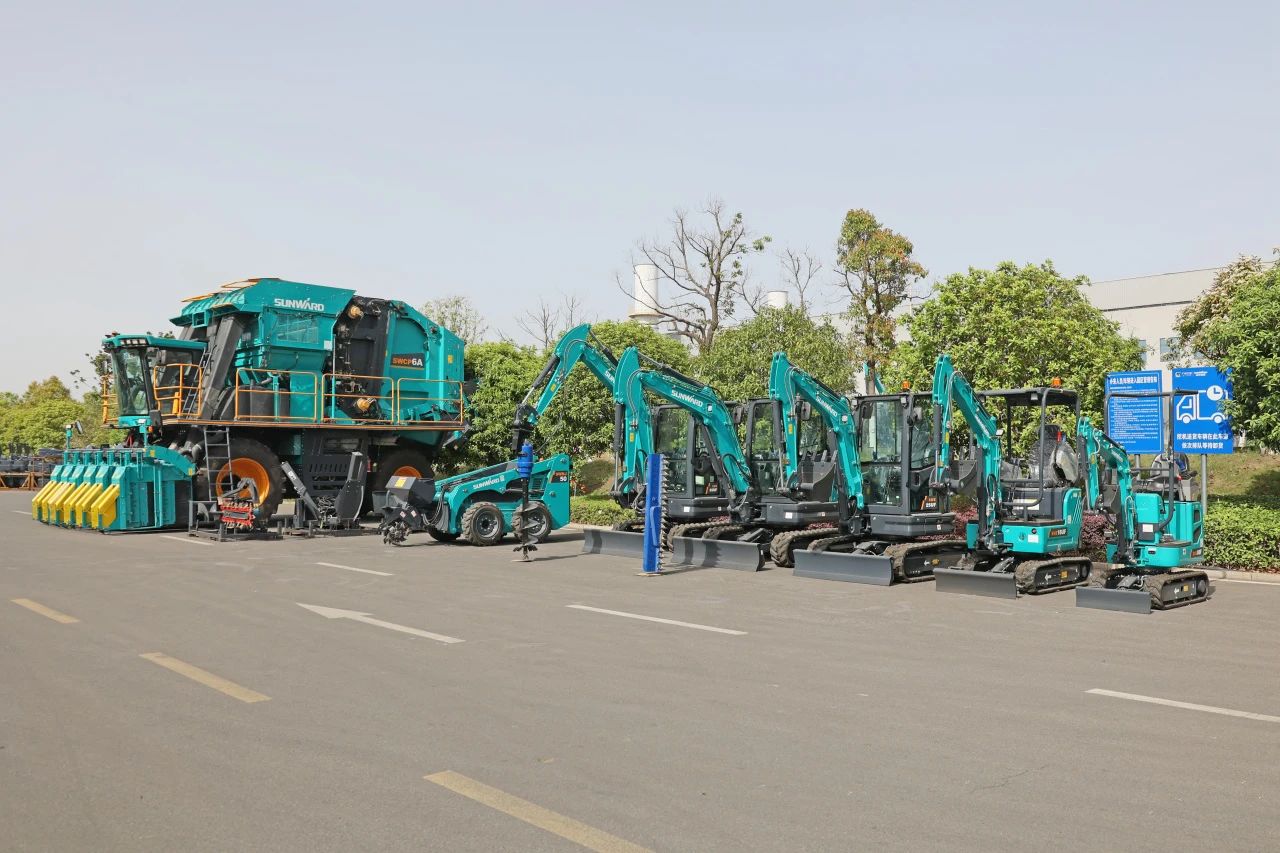 李纪恒调研9001cc金沙以诚为本智能