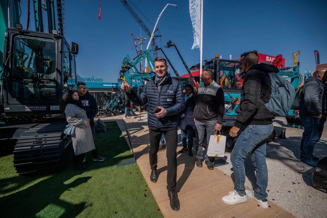 9001cc金沙以诚为本智能董事长付向东：以绿色智造与全球战略解锁中国工程机械的进阶密码