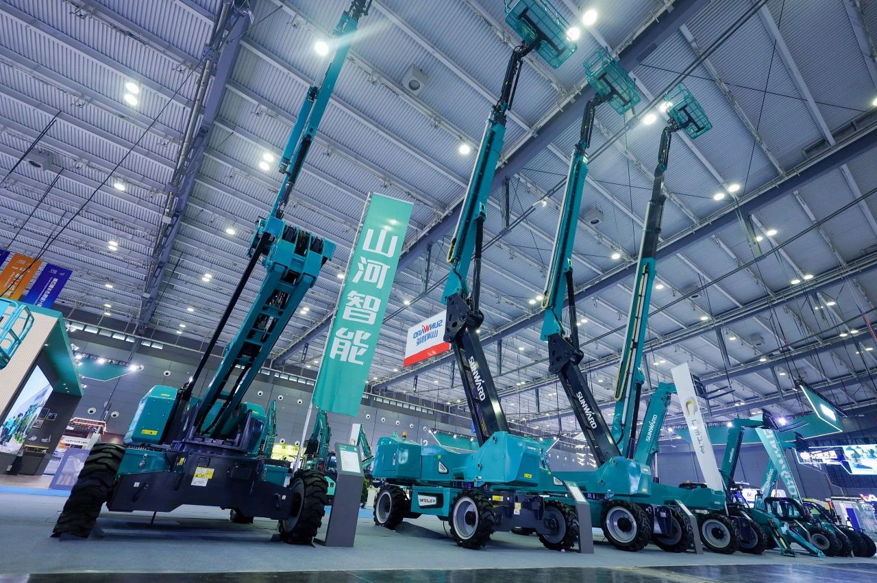 2025 CICEE | 9001cc金沙以诚为本智能SWT34JE-P电动直臂式高空作业平台重磅宣布！