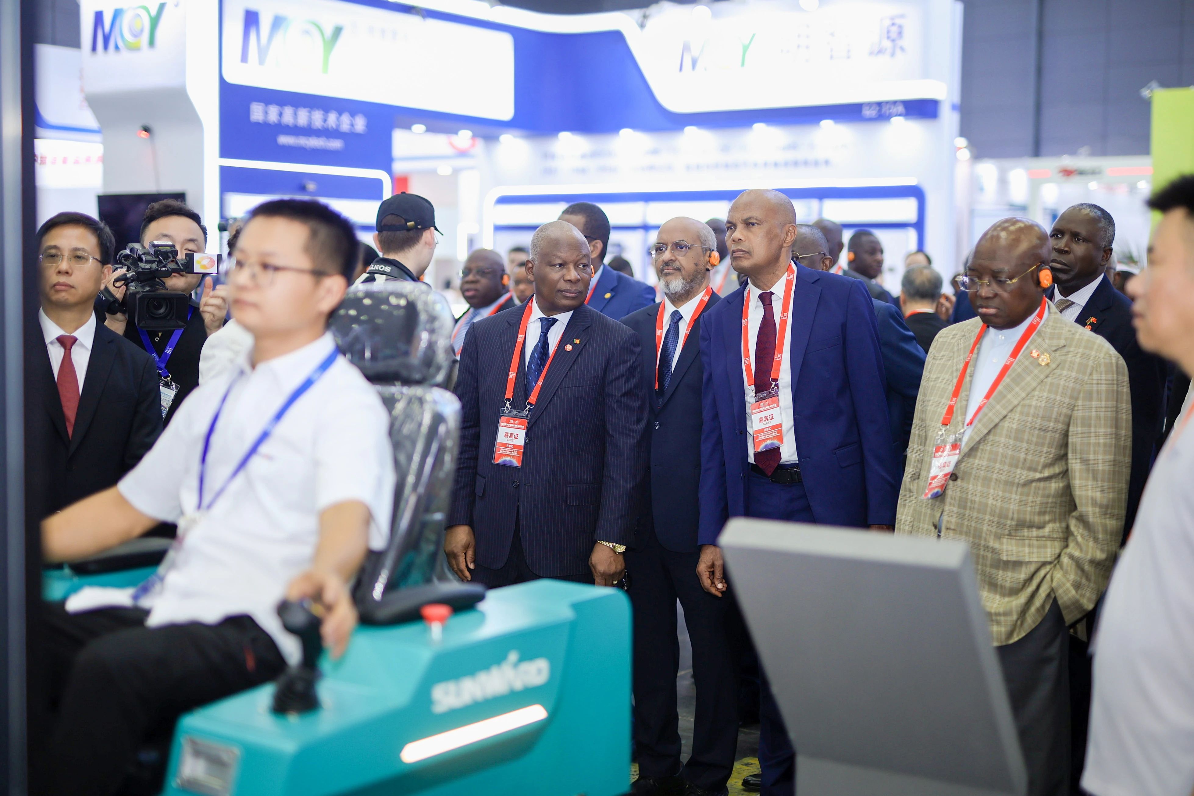 2025 CICEE | 圆满收官！9001cc金沙以诚为本智能展区亮点精彩回首