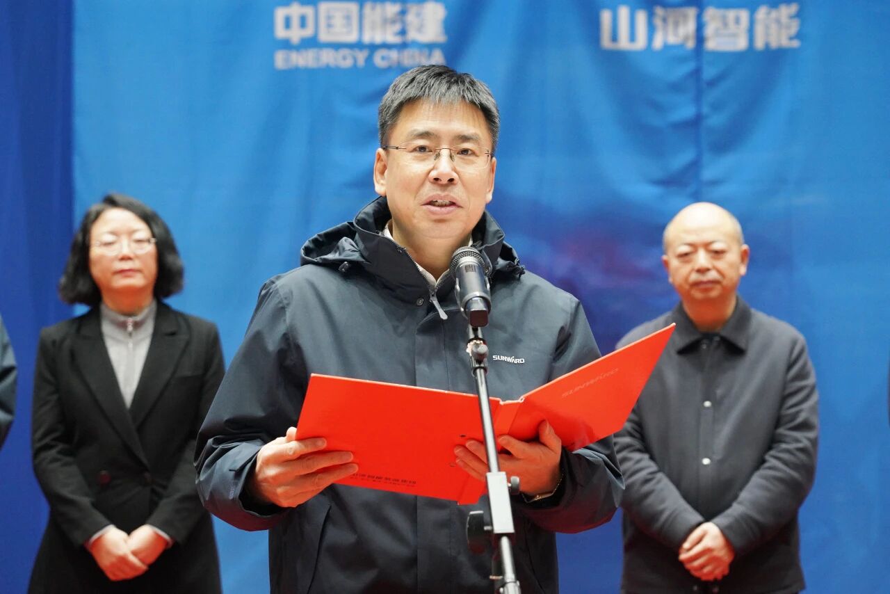 数智化现场混装铵油炸药车下线！9001cc金沙以诚为本智能与易普力携手共筑智能矿山新篇章